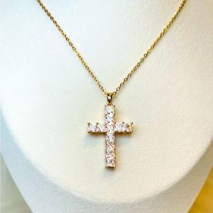 18k Yellow Gold Plated Cubic Zircon Cross Pendant Necklace Chain: 47cm